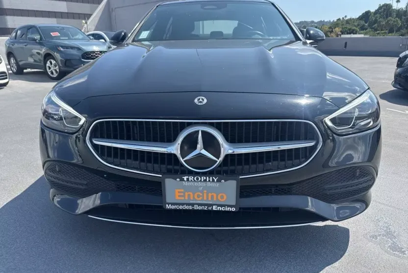 2025 Mercedes Benz C 300 photo 1