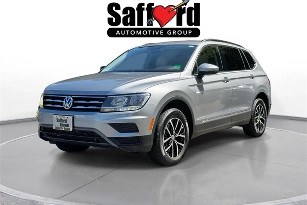 2021 Volkswagen Tiguan SE photo 1