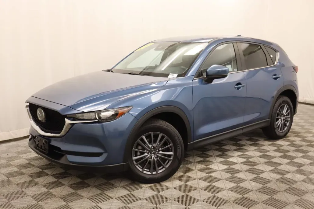 2020 Mazda CX-5 Touring photo 1