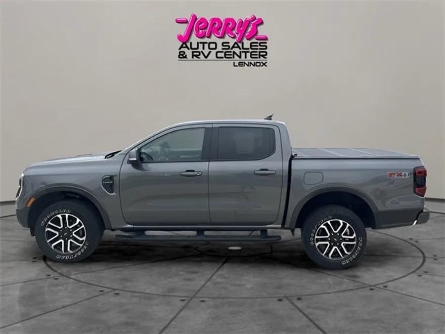 2024 Ford Ranger Lariat photo 1