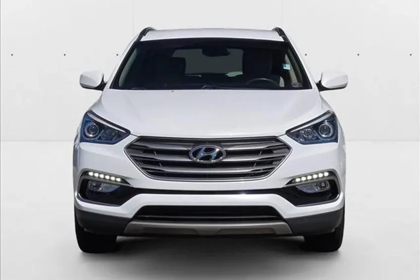 2017 Hyundai Santa Fe Sport photo 1