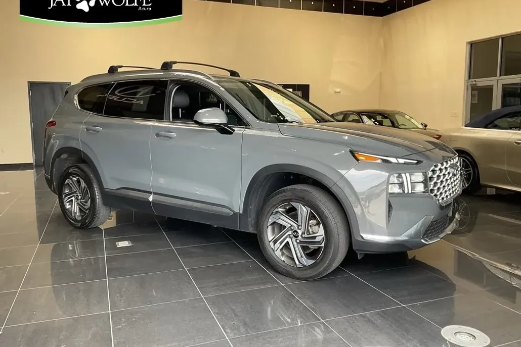 2022 Hyundai Santa Fe SEL photo 1