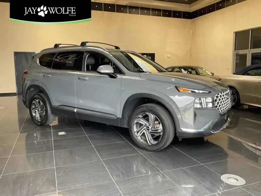 2022 Hyundai Santa Fe SEL photo 1