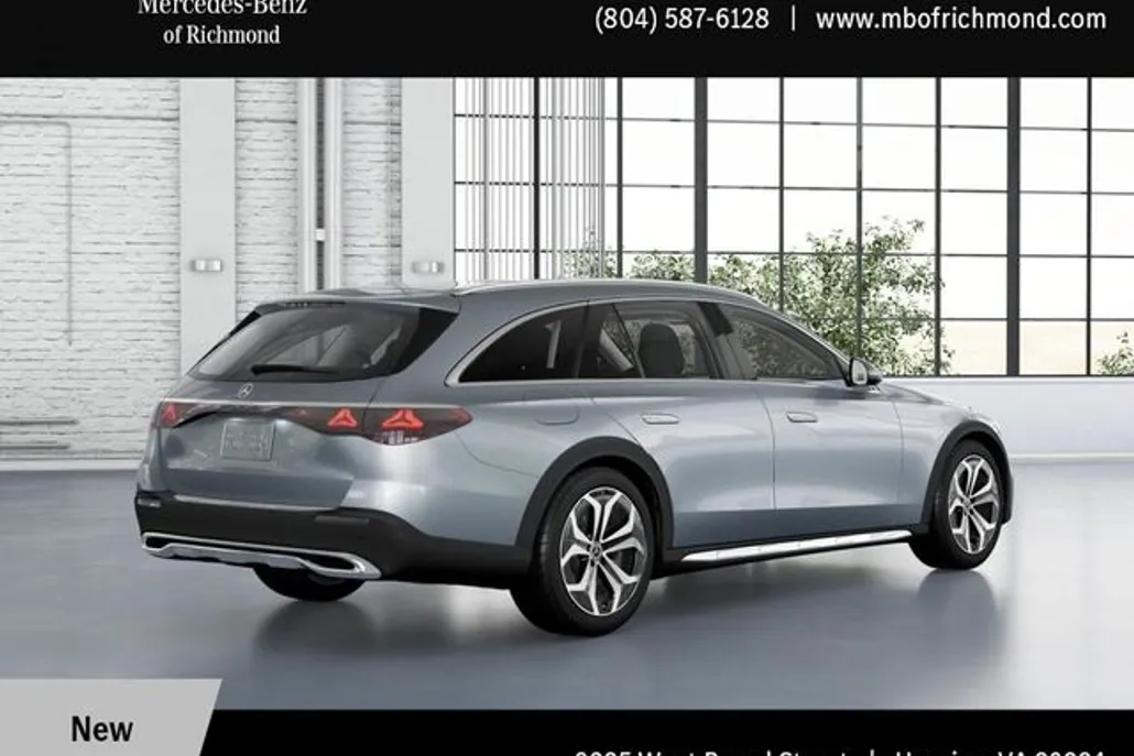 2025 Mercedes Benz E 450 4MATIC Wagon photo 1