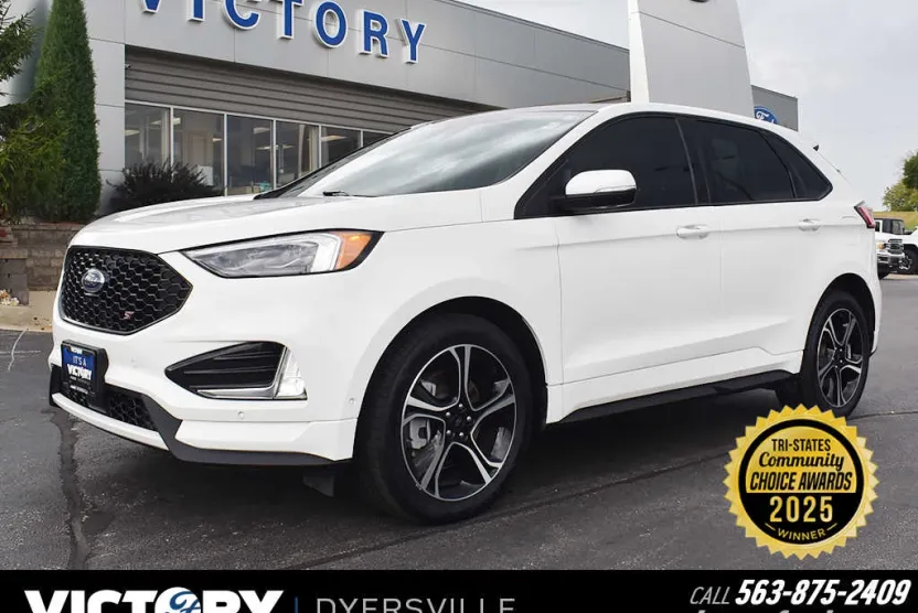 2022 Ford Edge ST photo 1