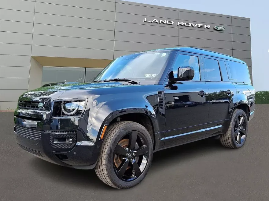 2025 Land Rover Defender X-Dynamic SE photo 1