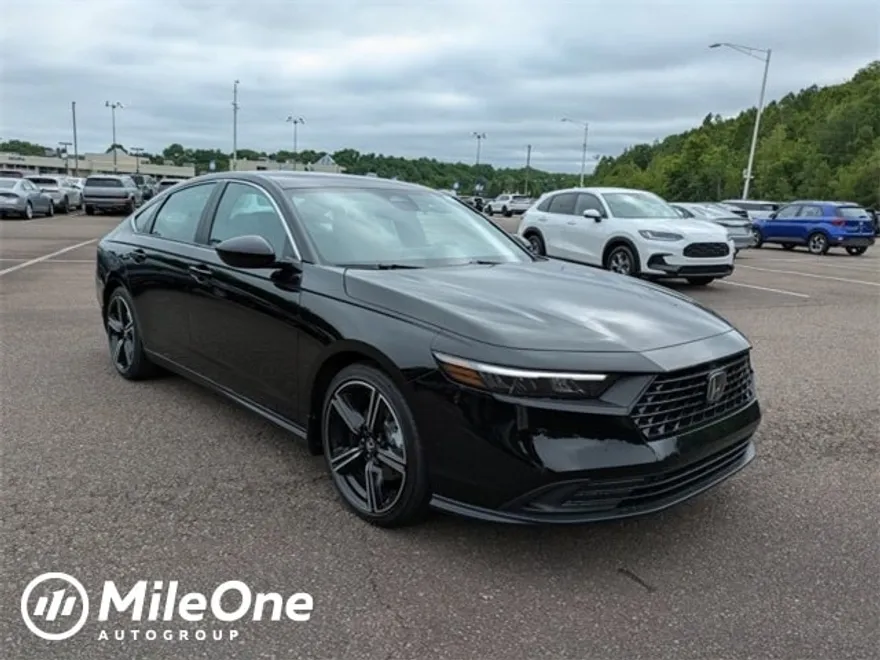 2025 Honda Accord Hybrid Sport photo 1
