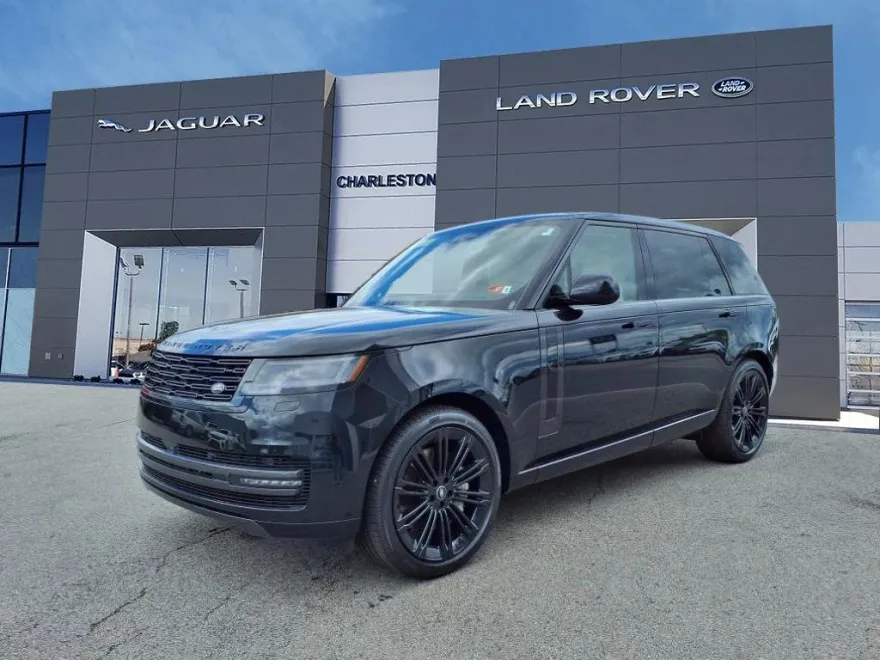 2025 Land Rover Range Rover SE photo 1