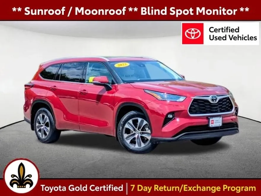 2022 Toyota Highlander XLE photo 1