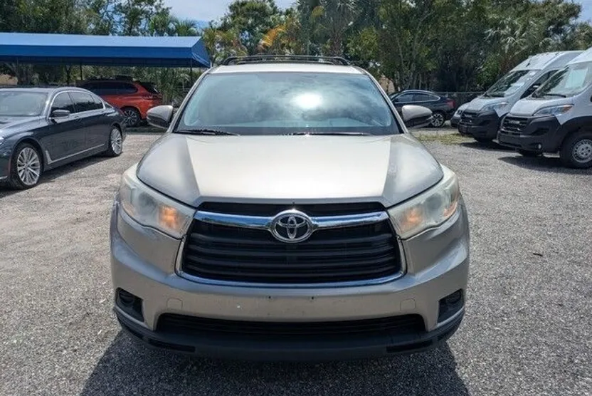 2014 Toyota Highlander Base Hybrid photo 1