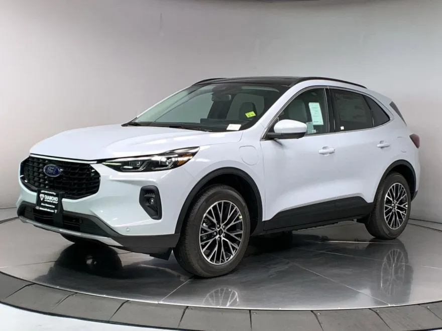 2025 Ford Escape Plug-In Hybrid photo 1