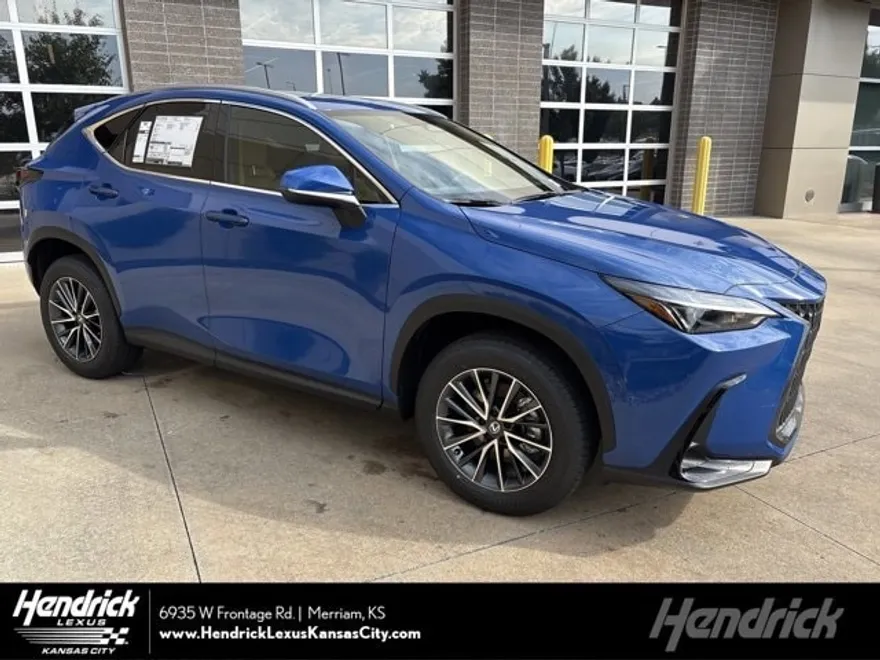 2026 Lexus NX 350h photo 1