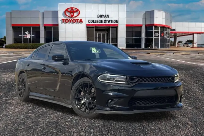 2019 Dodge Charger GT photo 1
