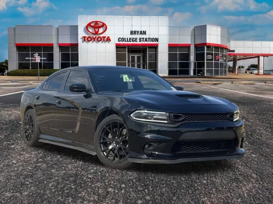2019 Dodge Charger GT photo 1