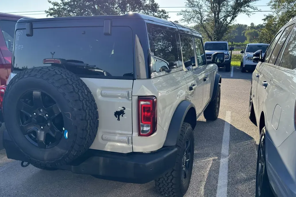 2025 Ford Bronco Big Bend photo 1