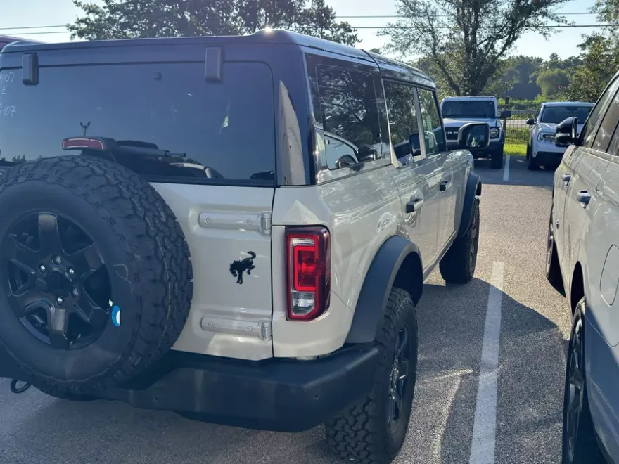 2025 Ford Bronco Big Bend photo 1
