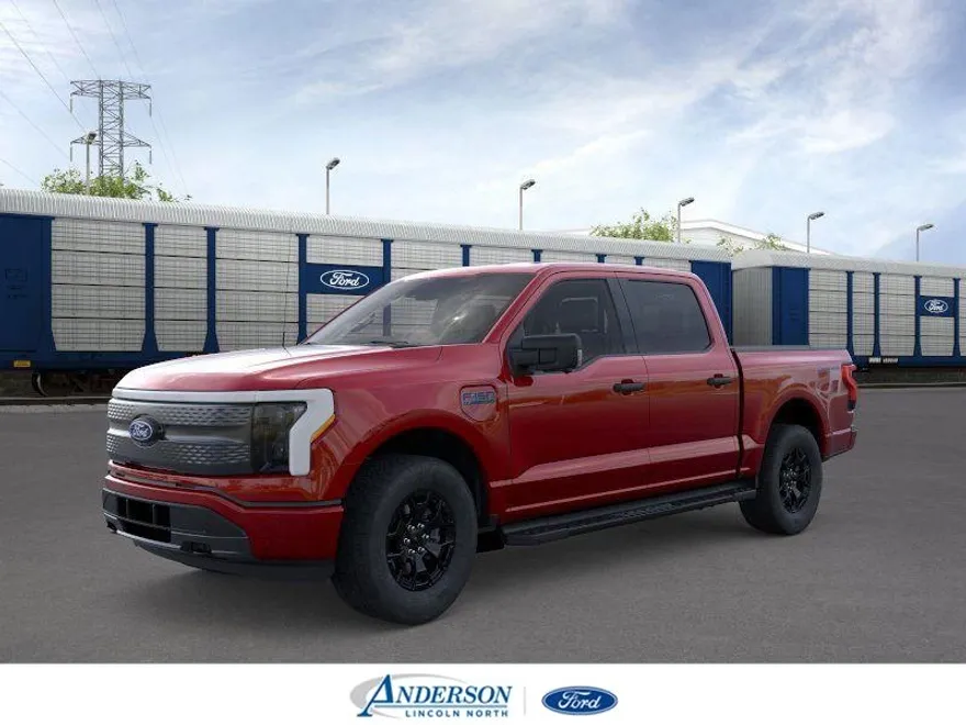 2025 Ford F-150 Lightning XLT photo 1
