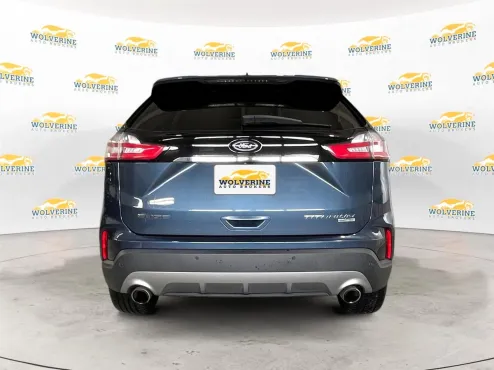 2019 Ford Edge Titanium photo 4