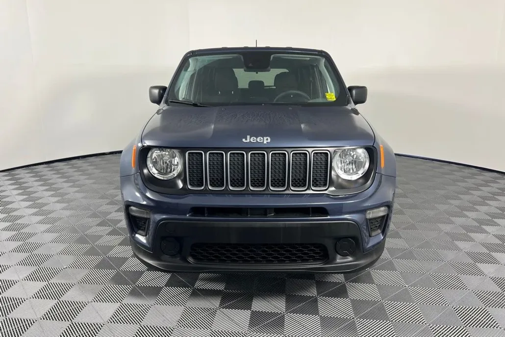2023 Jeep Renegade Latitude Upland photo 1