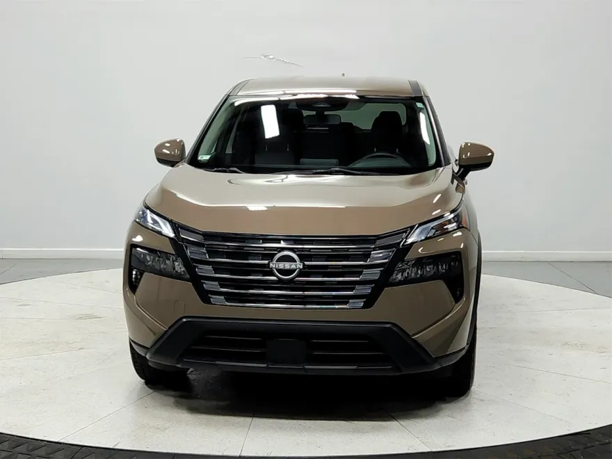 2024 Nissan Rogue SV photo 1