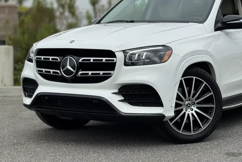 2022 Mercedes Benz GLS 450 4MATIC photo 1