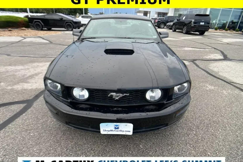2007 Ford Mustang GT Premium photo 1