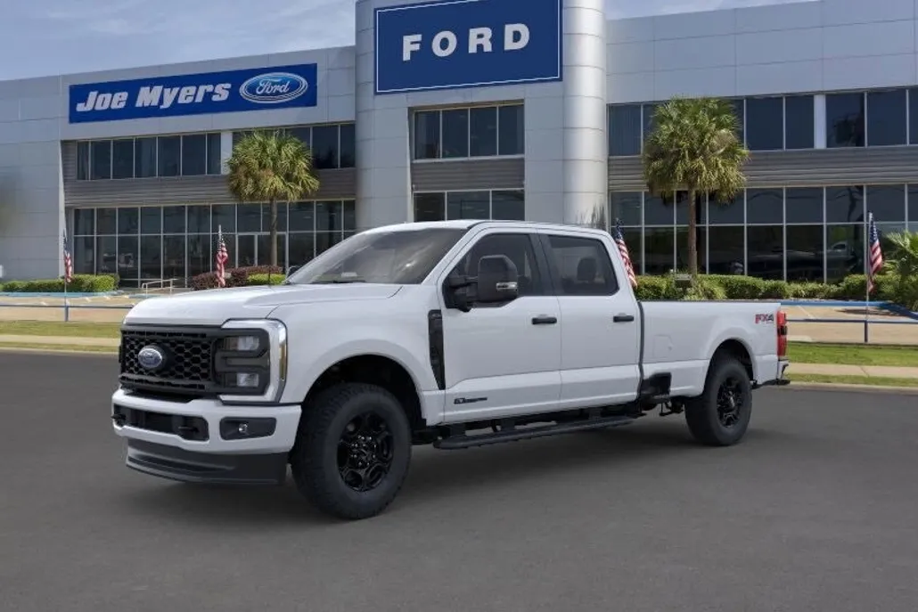 2025 Ford F-350 XL photo 1