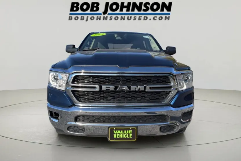 2019 Ram 1500 Tradesman photo 1