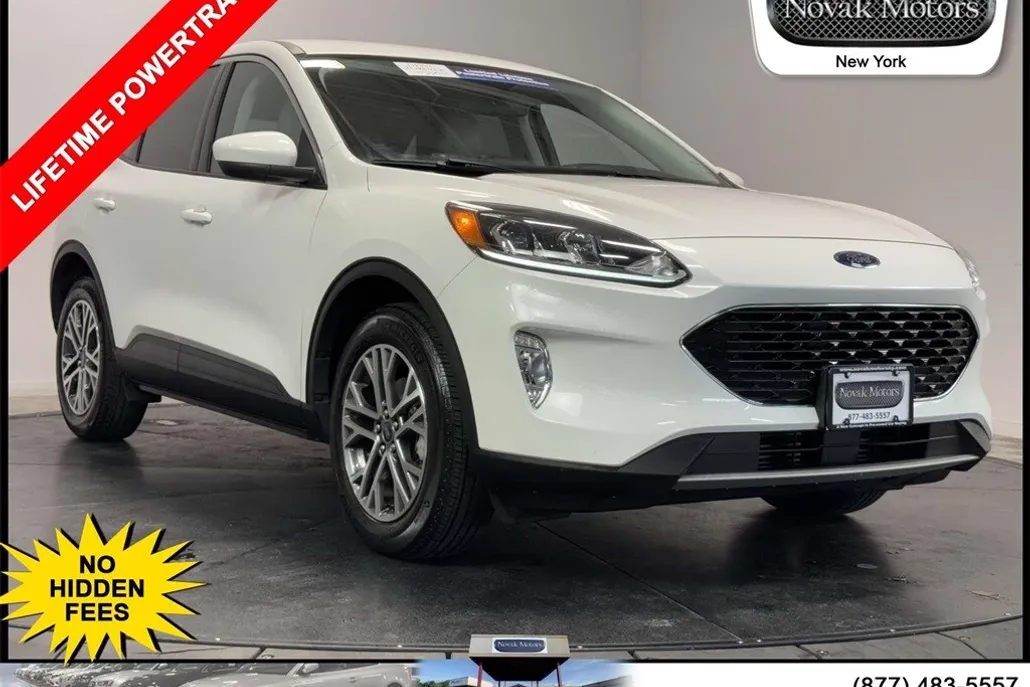 2022 Ford Escape SEL photo 1
