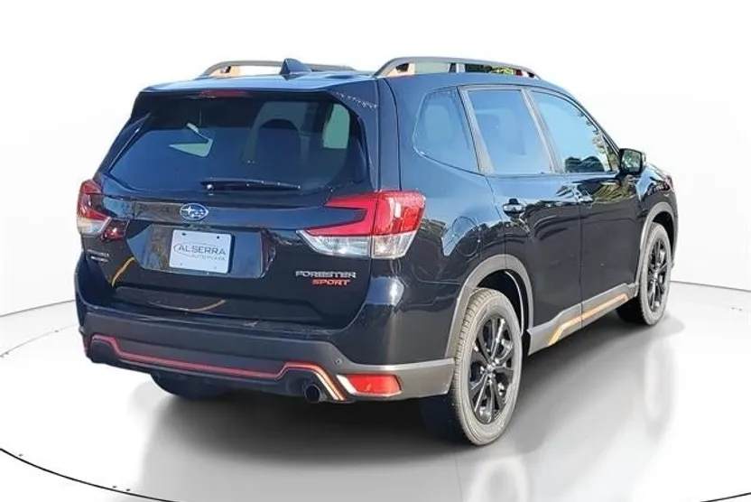 2023 Subaru Forester Sport photo 1