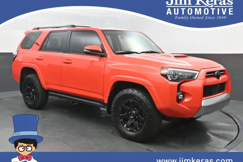 2024 Toyota 4Runner TRD Off-Road Premium photo 1