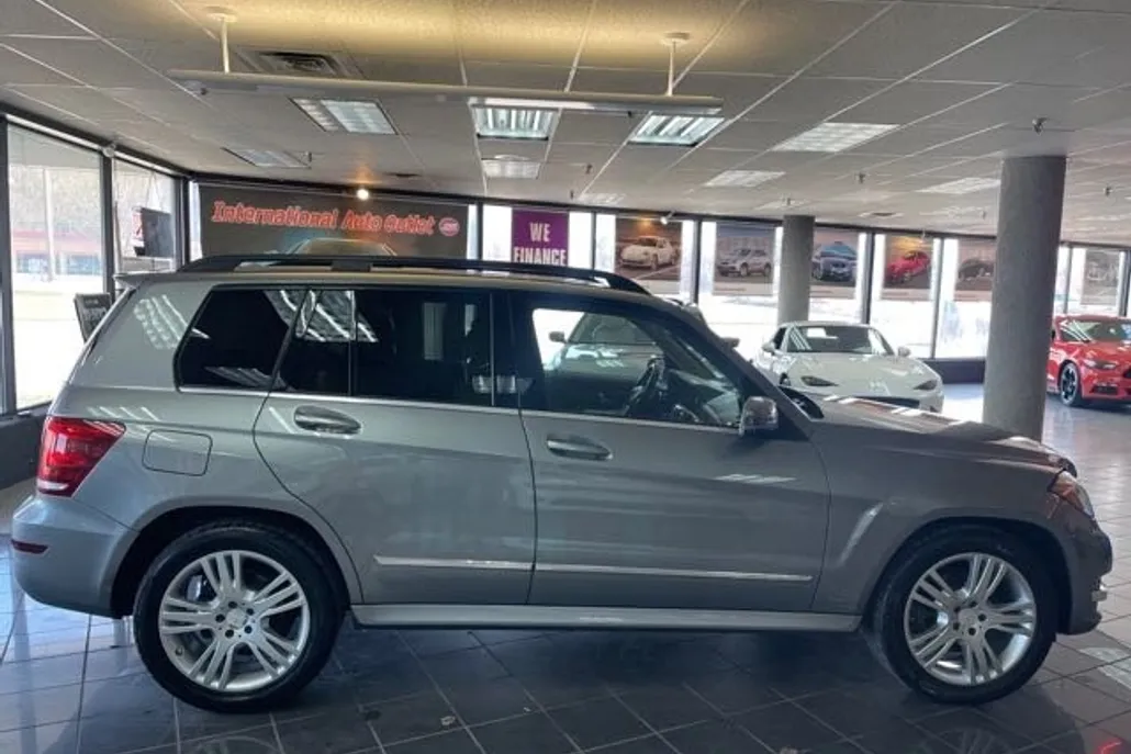 2013 Mercedes Benz GLK 350 4MATIC photo 1