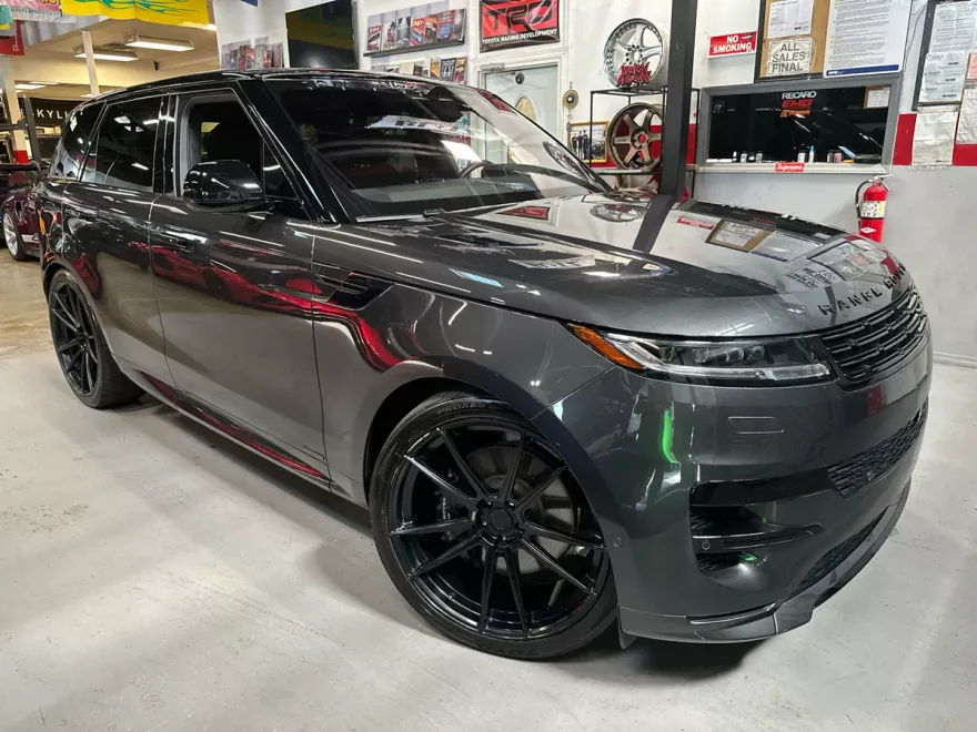 2023 Land Rover Range Rover Sport Autobiography PHEV photo 1