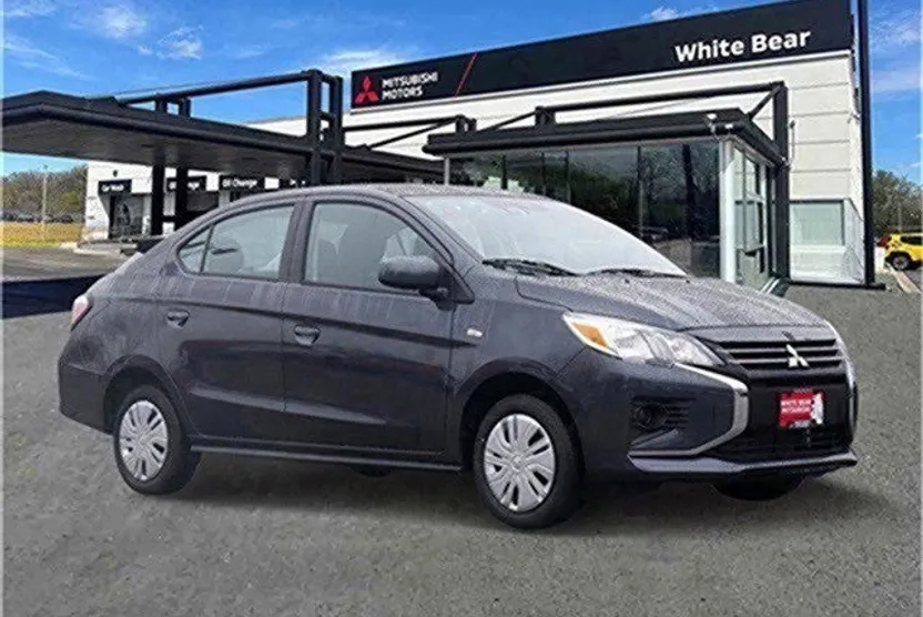 2024 Mitsubishi Mirage G4 ES photo 1