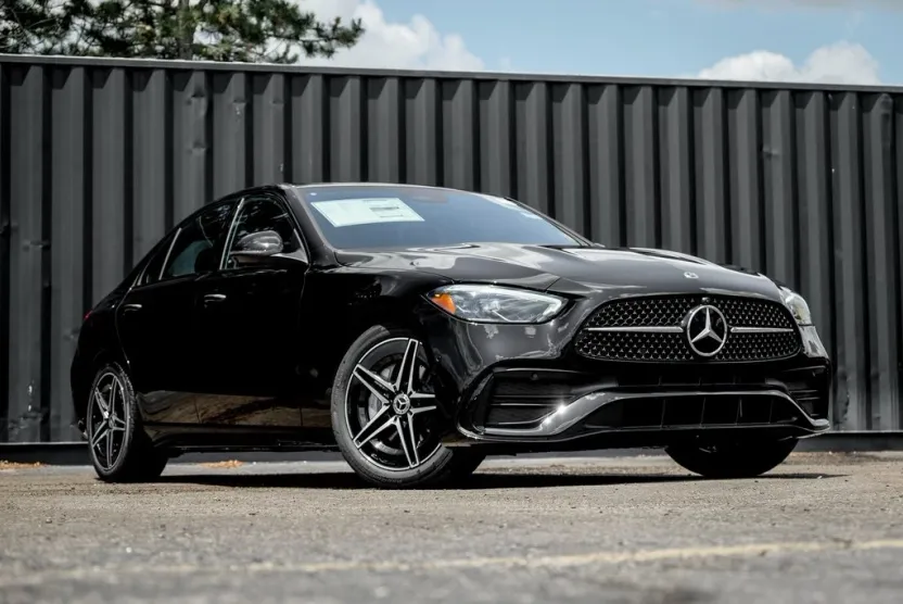 2025 Mercedes Benz C 300 4MATIC photo 1