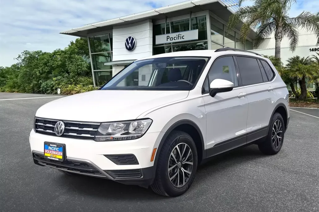 2021 Volkswagen Tiguan S photo 1