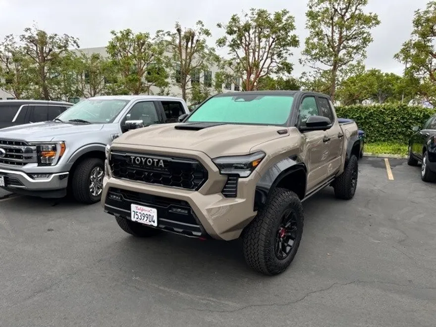 2025 Toyota Tacoma TRD Pro photo 1