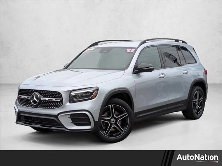 2025 Mercedes Benz GLB 250 photo 1