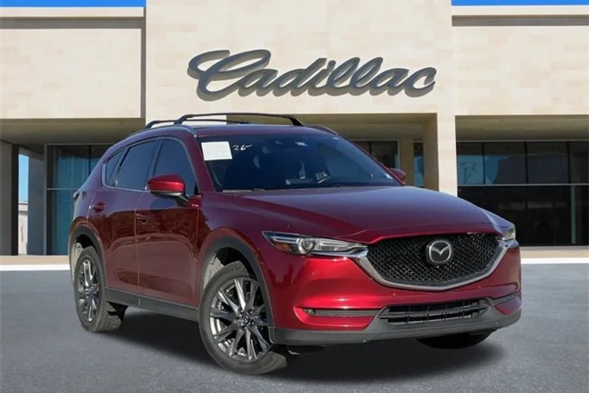 2019 Mazda CX-5 Signature photo 1