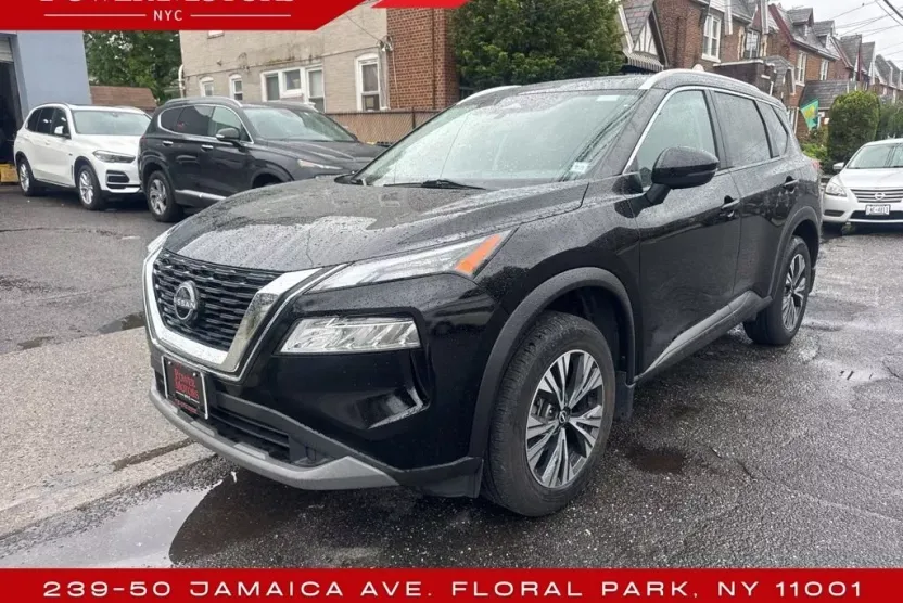 2022 Nissan Rogue SV photo 1