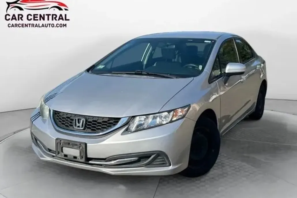 2015 Honda Civic LX photo 1