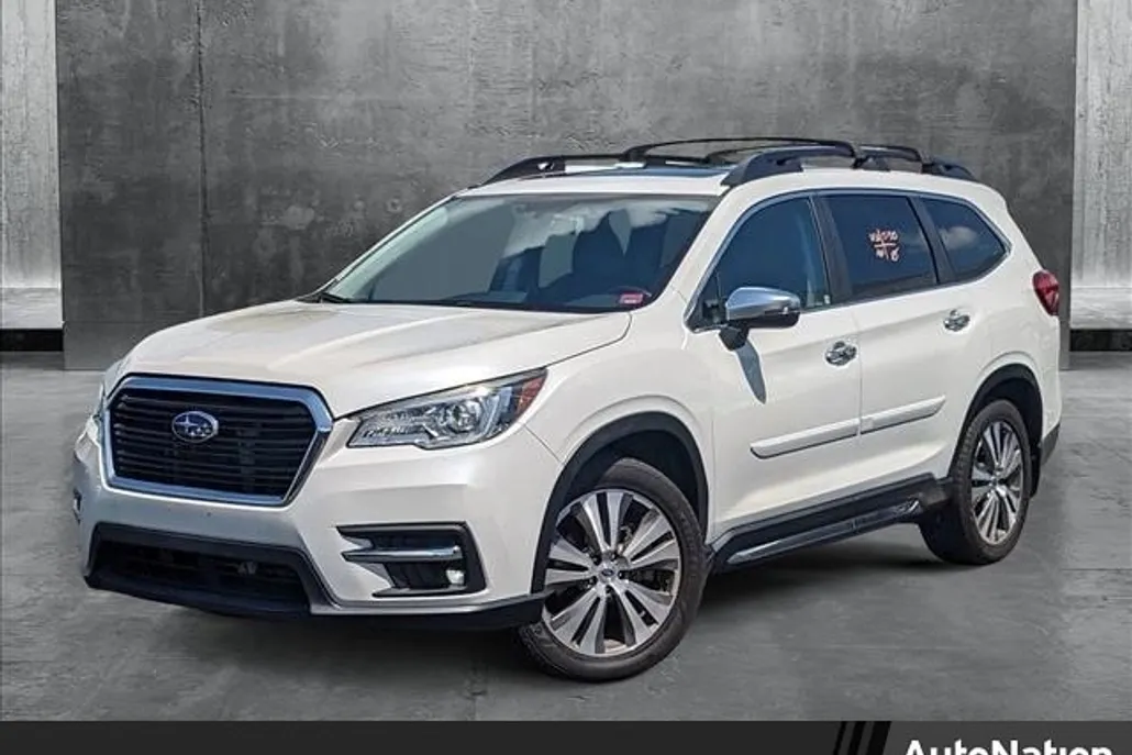 2020 Subaru Ascent Touring photo 1