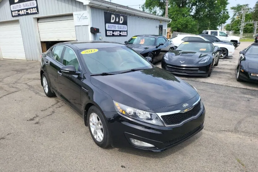 2013 Kia Optima LX photo 1