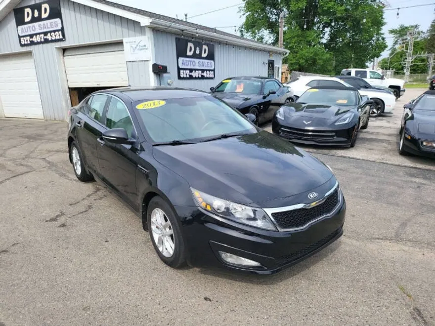 2013 Kia Optima LX photo 1