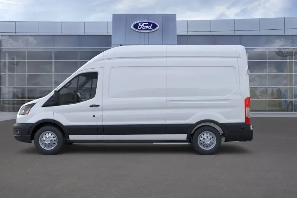 2025 Ford Transit photo 1