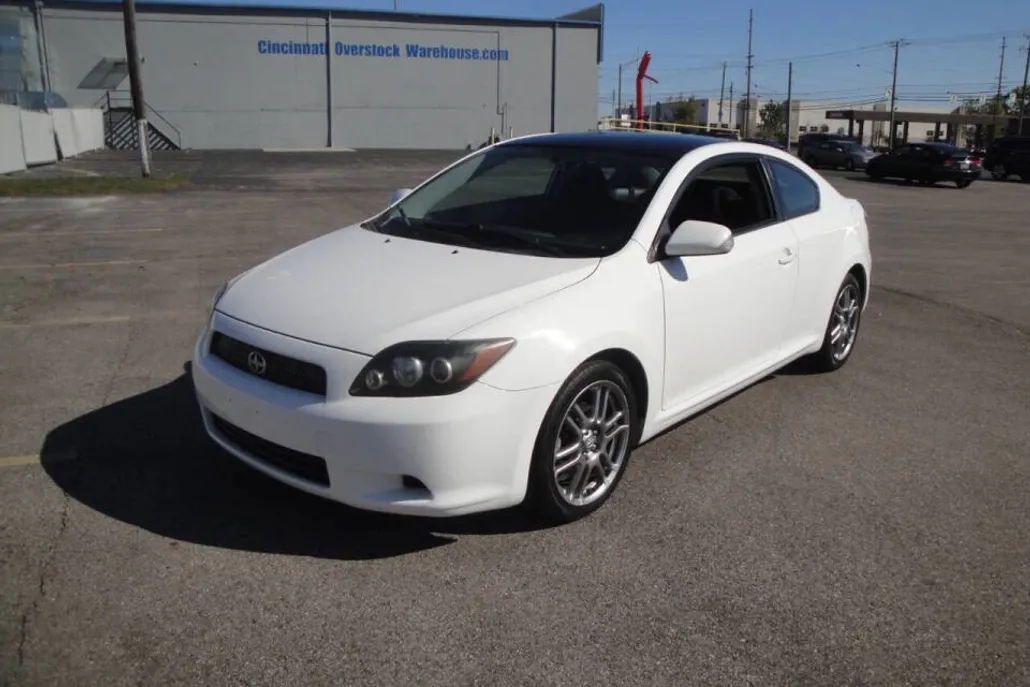 2009 Scion tC Base photo 1