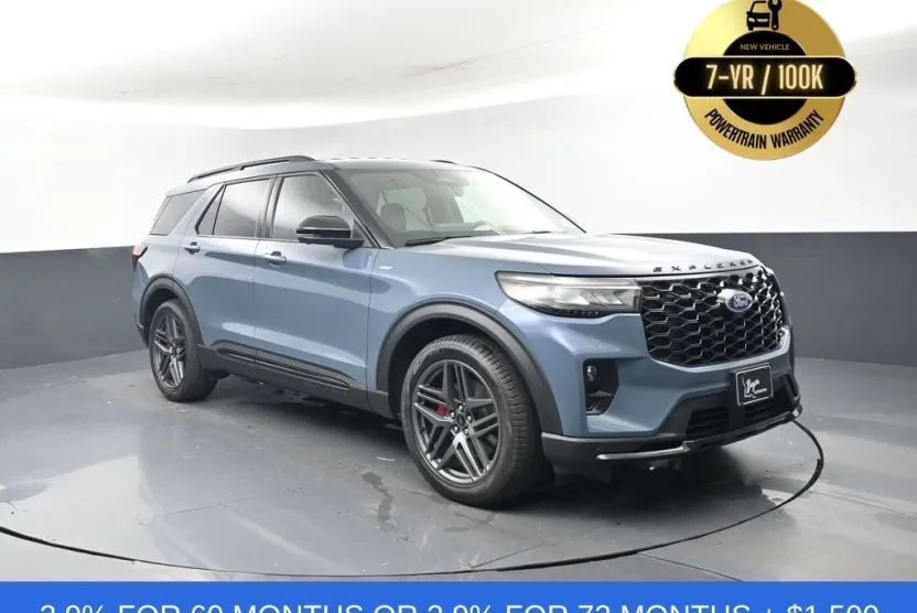 2025 Ford Explorer ST-Line photo 1