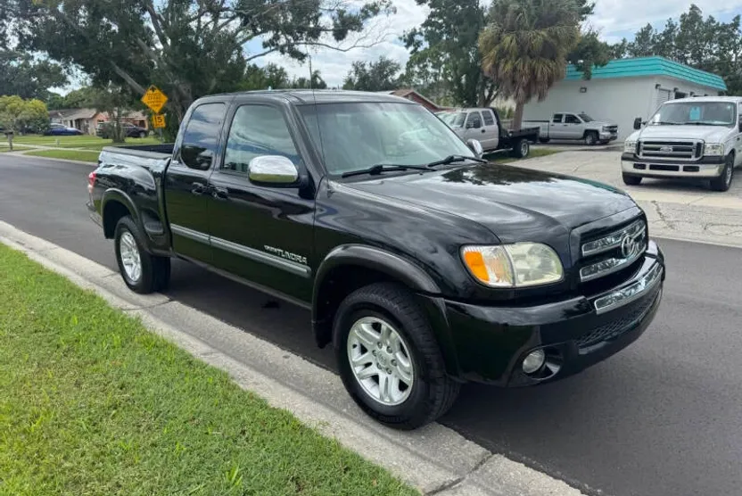 2003 Toyota Tundra SR5 photo 1
