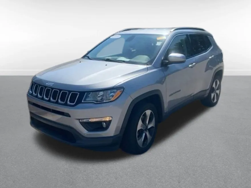 2018 Jeep Compass Latitude photo 1