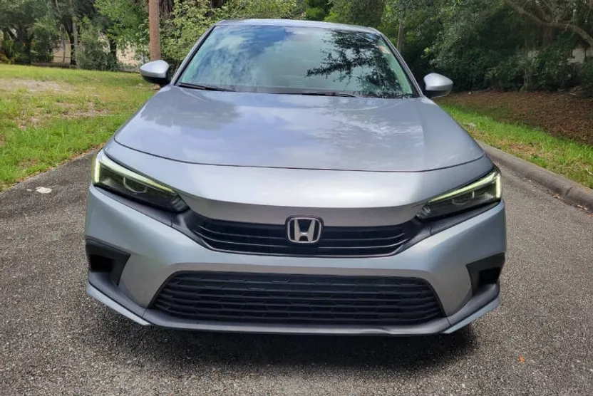 2022 Honda Civic EX photo 1